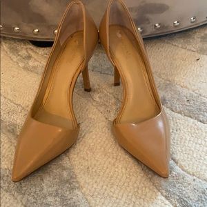 Michael Kors beige heels